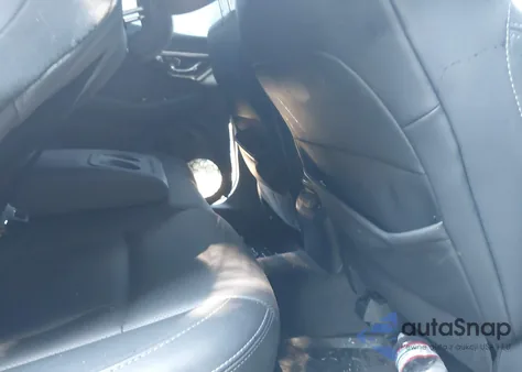 2021 Subaru Outback Limited z USA, uszkodzony, nr VIN 4S4BTANC8M3113171